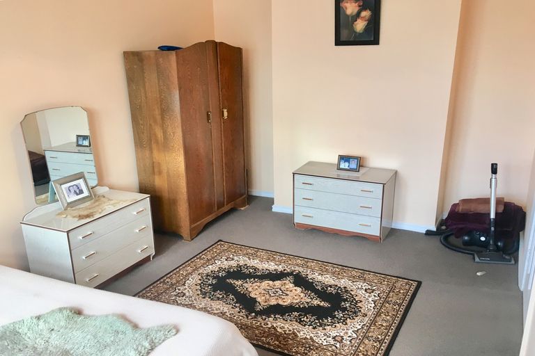 Photo of property in 1 Hall Street, South Dunedin, Dunedin, 9012