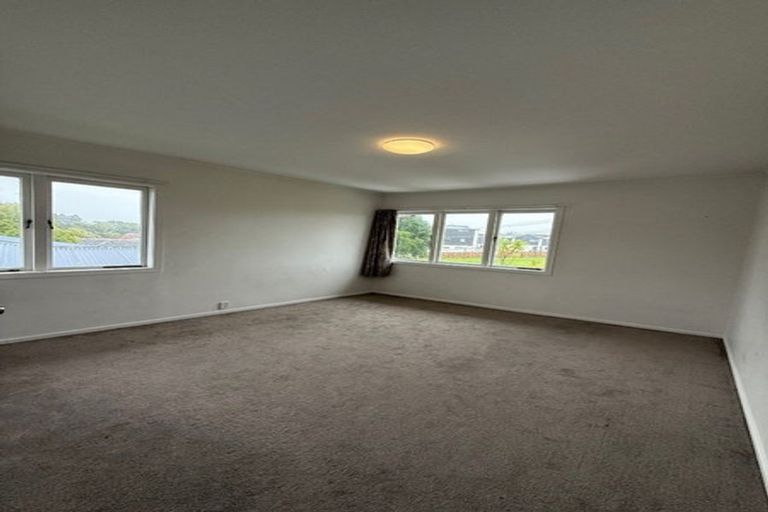 Photo of property in 34 Titoki Street, Te Atatu Peninsula, Auckland, 0610