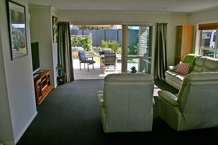 Photo of property in 5 Stan Heather Drive, Glenview, Hamilton, 3206