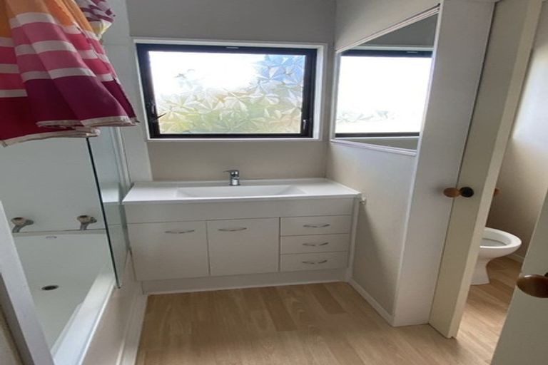 Photo of property in 118 Beach Road, Onerahi, Whangarei, 0110