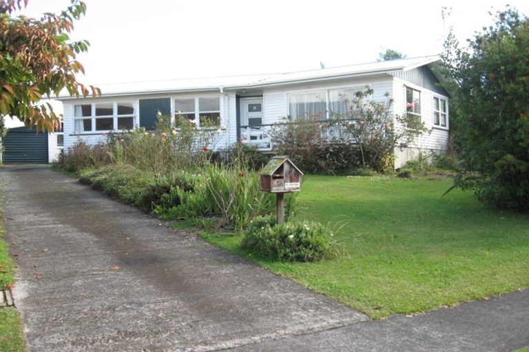 Photo of property in 5 Oxford Street, Tirau, 3410
