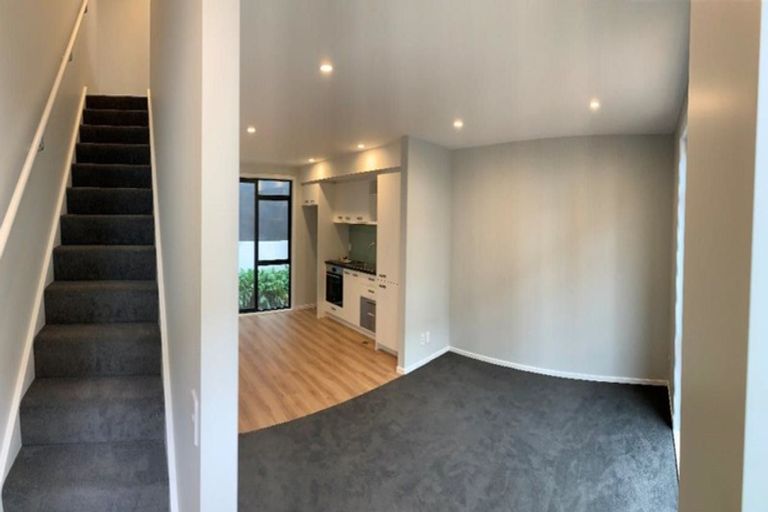 Photo of property in 8/185 High Street, Hutt Central, Lower Hutt, 5010