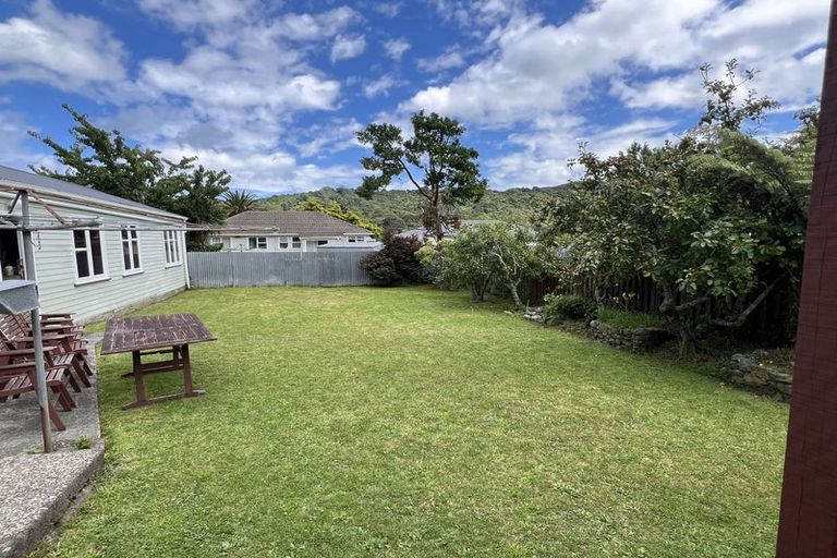 Photo of property in 137 Wise Street, Wainuiomata, Lower Hutt, 5014
