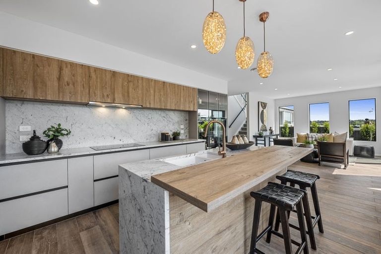 Photo of property in 12a Eric Price Avenue, Takapuna, Auckland, 0620