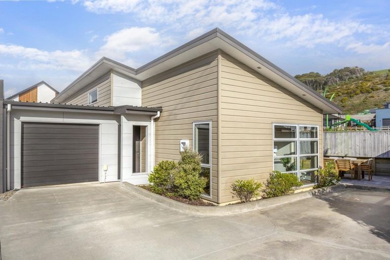 Photo of property in 151b Navigation Drive, Whitby, Porirua, 5024