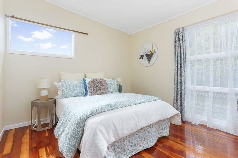 Photo of property in 141a Glengarry Road, Glen Eden, Auckland, 0602