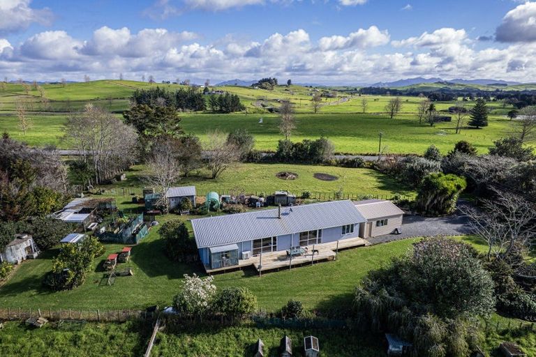 Photo of property in 32 Draffin Road, Poroti, Whangarei, 0179