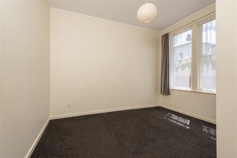 Photo of property in 4a/8 Howard Street, Mount Cook, Wellington, 6021