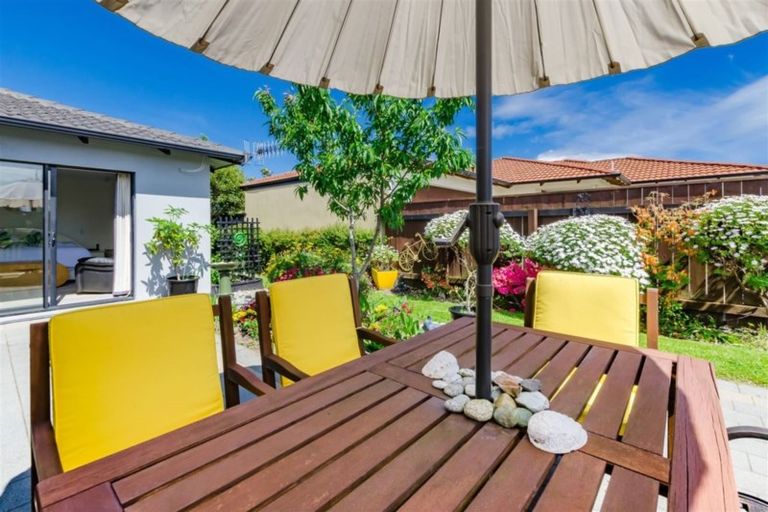 Photo of property in 3 Central Park, Paraparaumu Beach, Paraparaumu, 5032