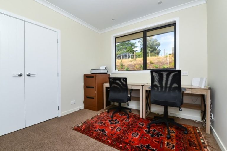 Photo of property in 166 Foster Road, Temple View, Hamilton, 3290
