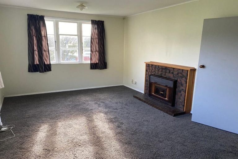 Photo of property in 47 Awarua Street, Elsdon, Porirua, 5022
