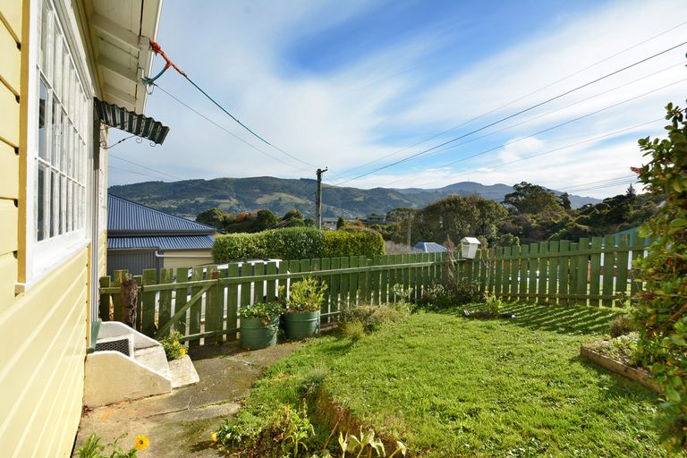 Photo of property in 12 Gorman Street, Macandrew Bay, Dunedin, 9014