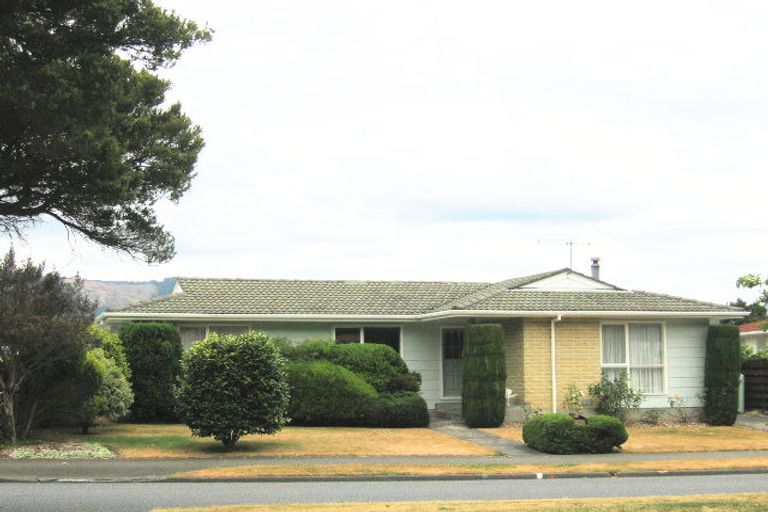 Photo of property in 191 California Drive, Totara Park, Upper Hutt, 5018