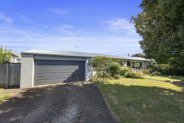 Photo of property in 45 Pulham Crescent, Queenwood, Hamilton, 3210