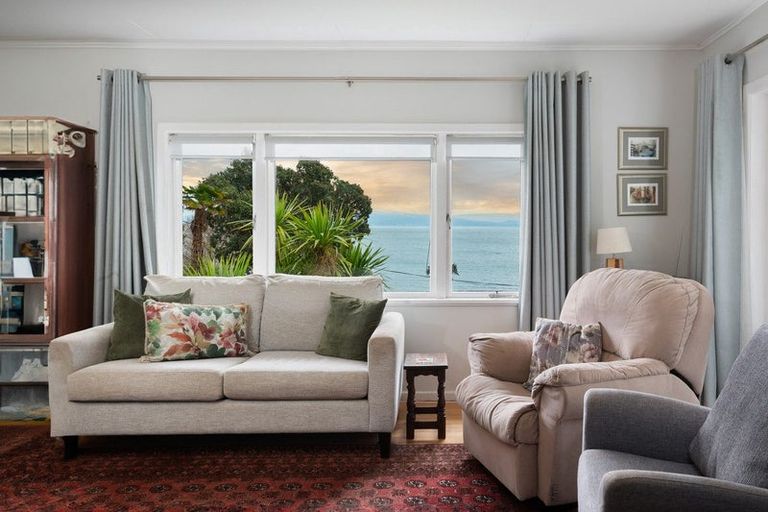 Photo of property in 5 Adams Road, Thornton Bay, Thames, 3575