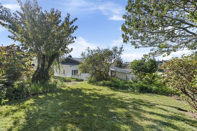 Photo of property in 3 Barrett Street, Westown, New Plymouth, 4310