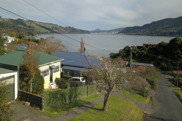 Photo of property in 12 Gorman Street, Macandrew Bay, Dunedin, 9014