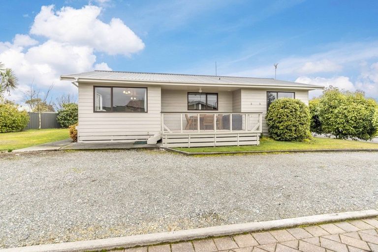 Photo of property in 3 Eglinton Place, Te Anau, 9600