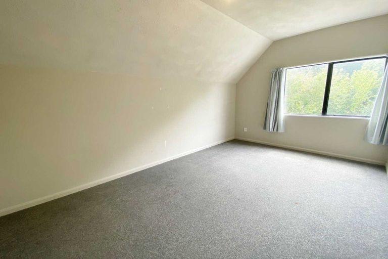 Photo of property in 1/264 Riccarton Road, Upper Riccarton, Christchurch, 8041