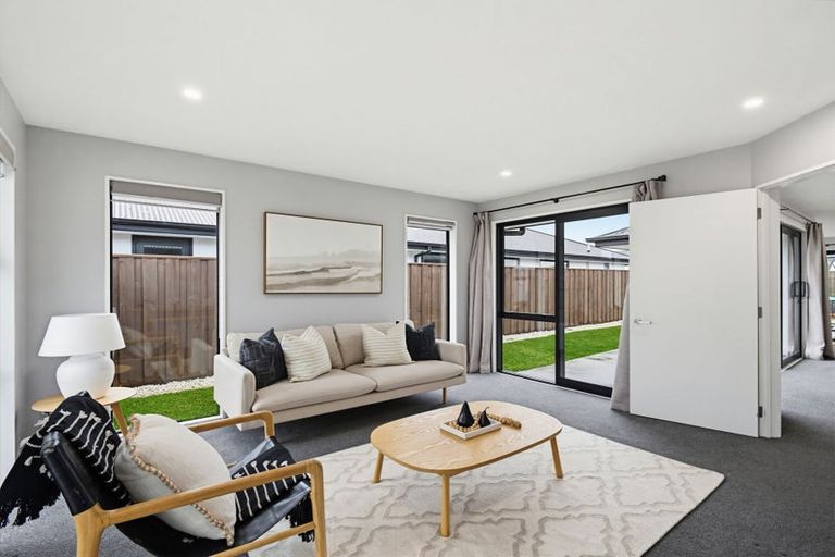 Photo of property in 29 Te Kanawa Lane, Rolleston, 7615