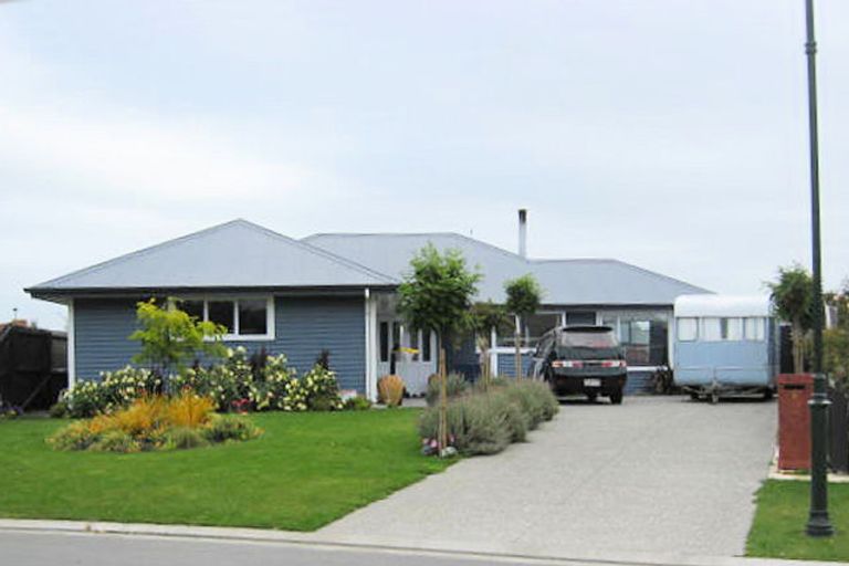 Photo of property in 10 Juliet Place, Rolleston, 7614