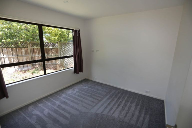Photo of property in 75 Hinau Street, Riccarton, Christchurch, 8041