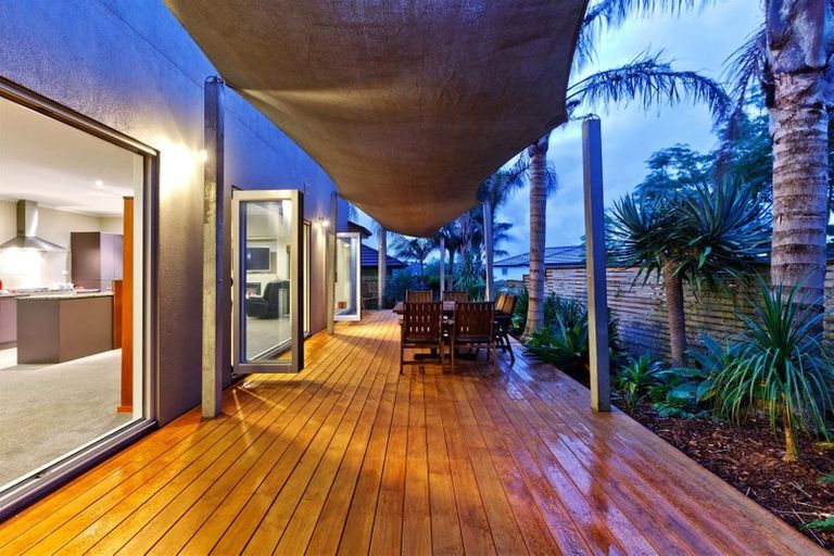 Photo of property in 162 Kittiwake Drive, Schnapper Rock, Auckland, 0632