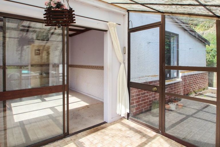 Photo of property in 16 Glen Street, Oamaru, 9400