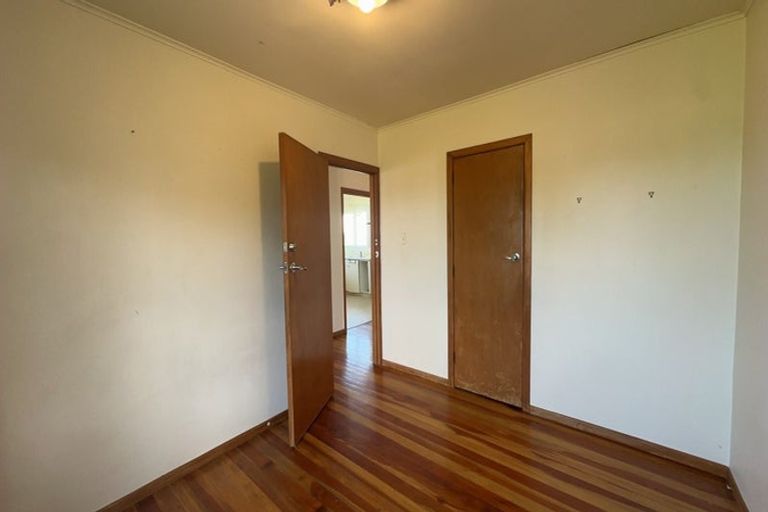Photo of property in 105 Royal Road, Massey, Auckland, 0614