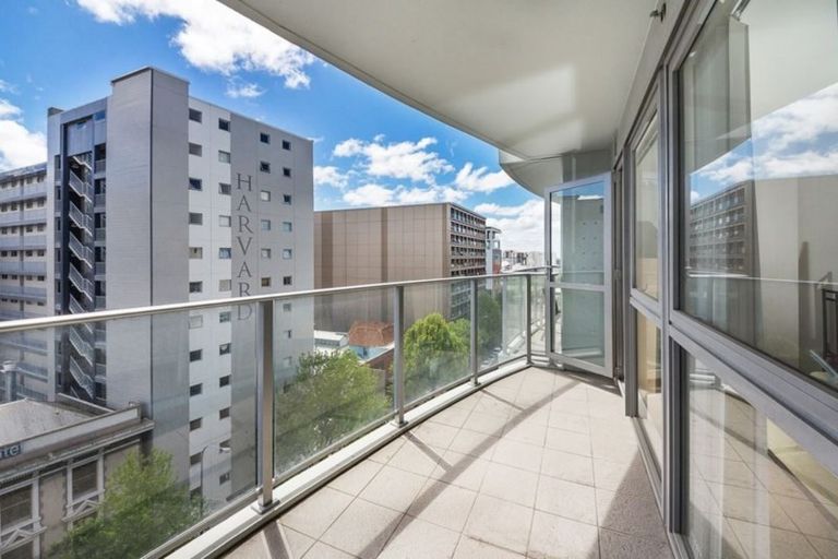 Photo of property in Fiore On Hobson Apartments, 801/152 Hobson Street, Auckland Central, Auckland, 1010