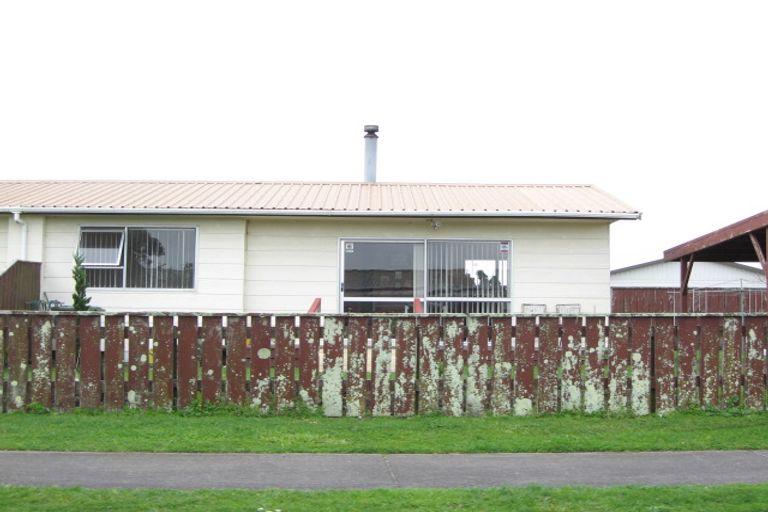 Photo of property in 67a Hume Street, Waitara, 4320