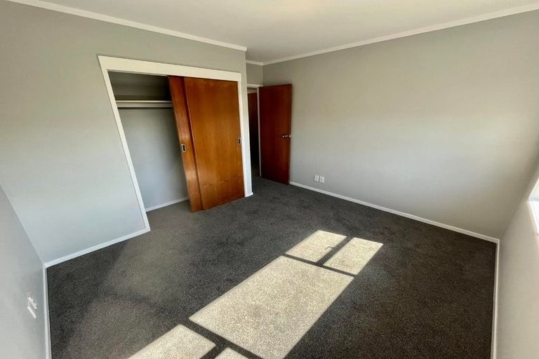 Photo of property in 1/14 Ensign Place, Hillcrest, Auckland, 0627
