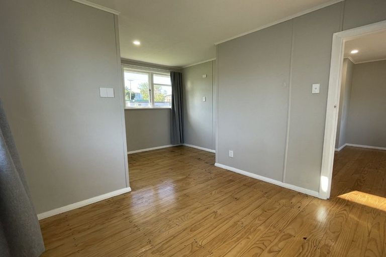 Photo of property in 18 Parsons Street, Vogeltown, New Plymouth, 4310