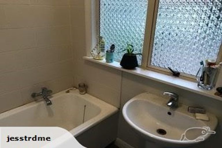 Photo of property in 8a Arnold Street, North East Valley, Dunedin, 9010