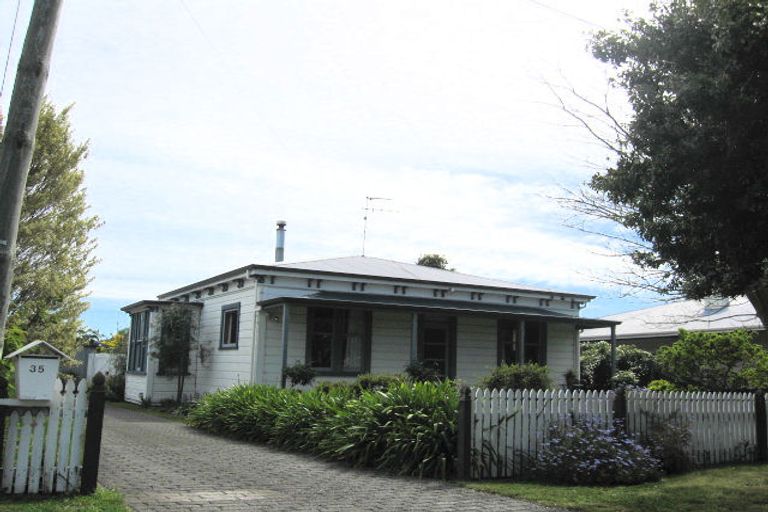 Photo of property in 35 Muller Road, Blenheim, 7201