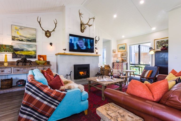 Photo of property in 146 White Rock Road, Martinborough, 5781