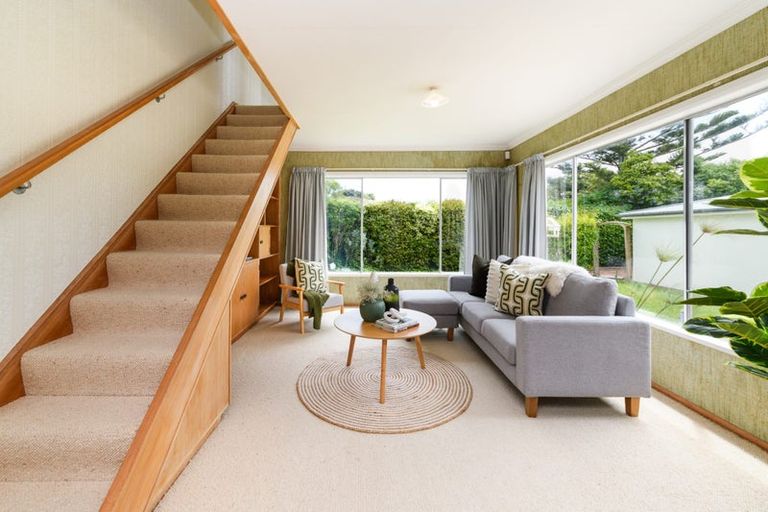 Photo of property in 76 Birmingham Street, Takaro, Palmerston North, 4412
