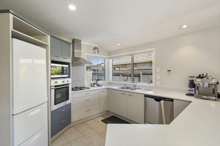 Photo of property in 14 Meadow Court, Paraparaumu, 5032