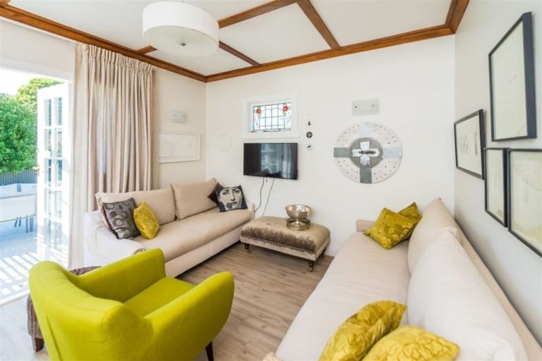 Photo of property in 130 Anzac Parade, Whanganui East, Whanganui, 4500