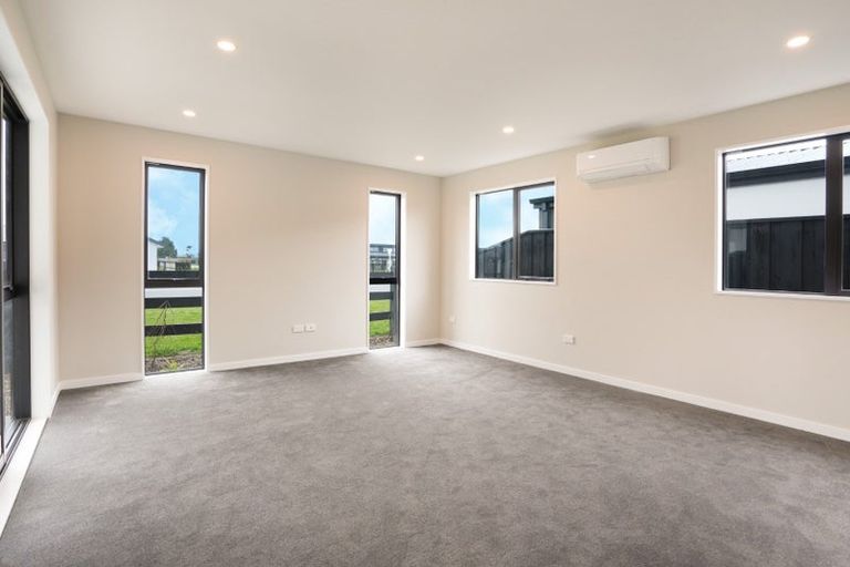 Photo of property in 17 Upham Lane, Rolleston, 7615