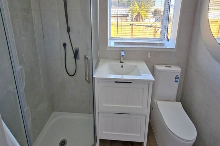 Photo of property in 1/14 View Road, Papakura, 2110