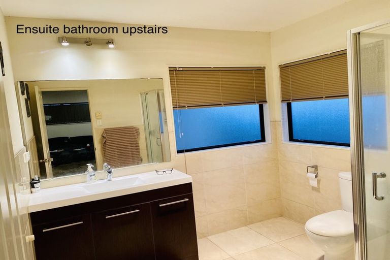 Photo of property in 11 Heidi Crescent, Flat Bush, Auckland, 2016