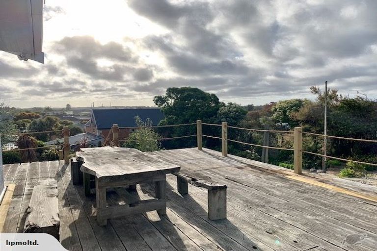 Photo of property in 376 Marine Parade, South New Brighton, Christchurch, 8062