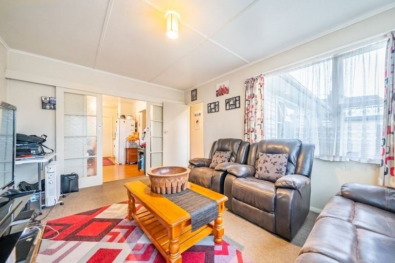 Photo of property in 17 Konini Street, Wainuiomata, Lower Hutt, 5014