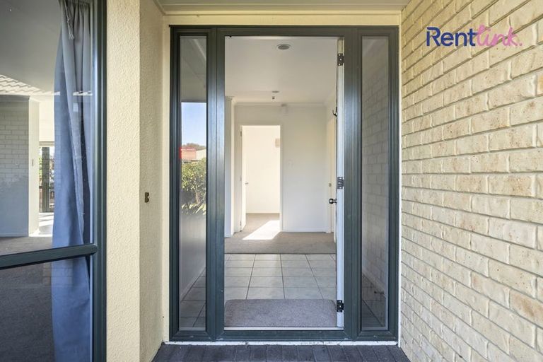 Photo of property in 1 Kochia Avenue, Pyes Pa, Tauranga, 3112