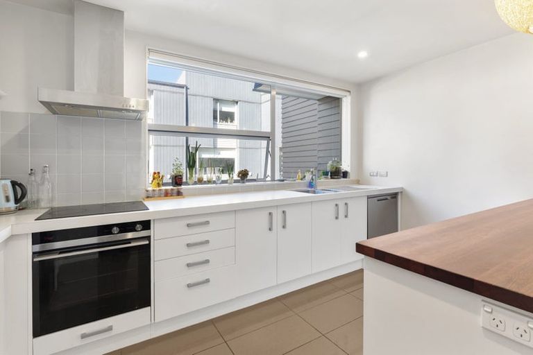 Photo of property in The Altair, 56/120 Rintoul Street, Newtown, Wellington, 6021