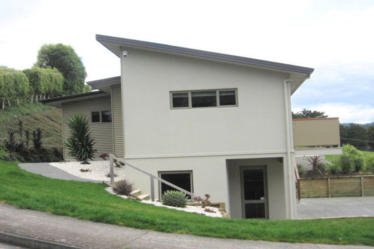 Photo of property in 51 Tawhai Place, Parahaki, Whangarei, 0112