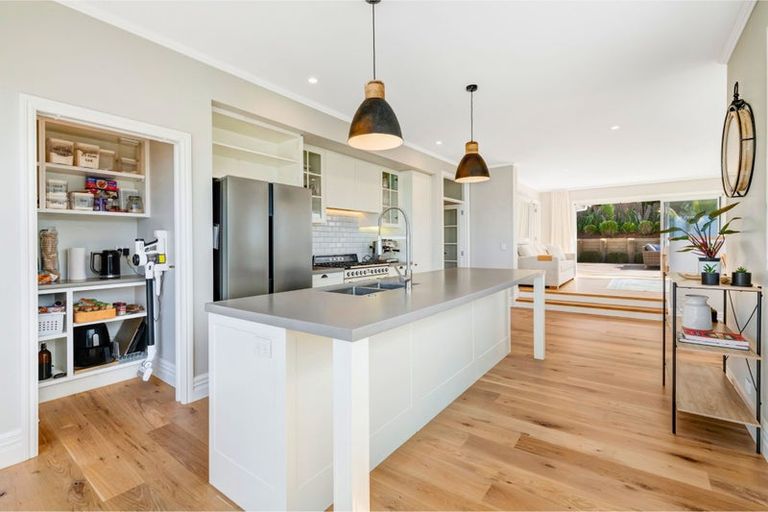 Photo of property in 63 Landmark Terrace, Orewa, 0931