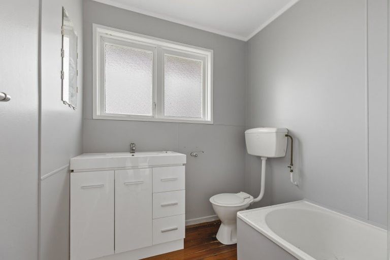 Photo of property in 10 Ward Street, Raetihi, 4632