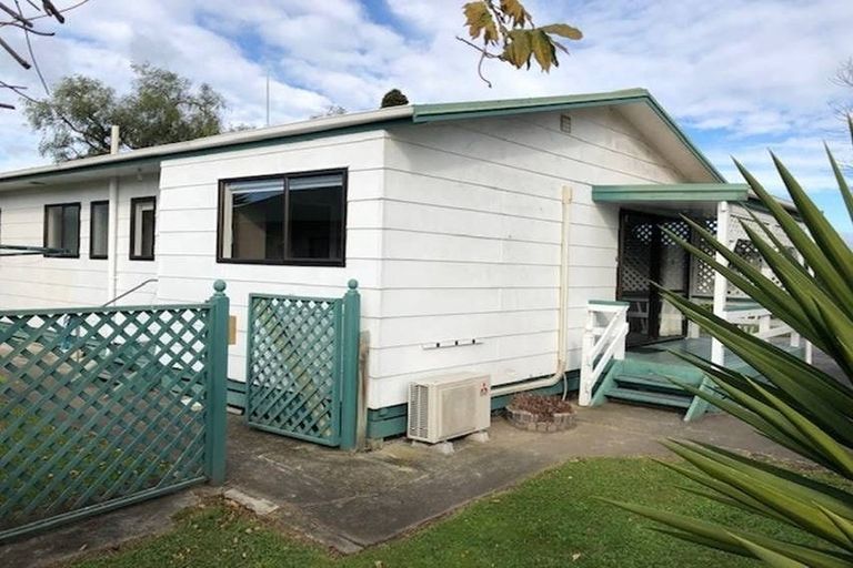 Photo of property in 3/806 Saint Aubyn Street East, Parkvale, Hastings, 4122